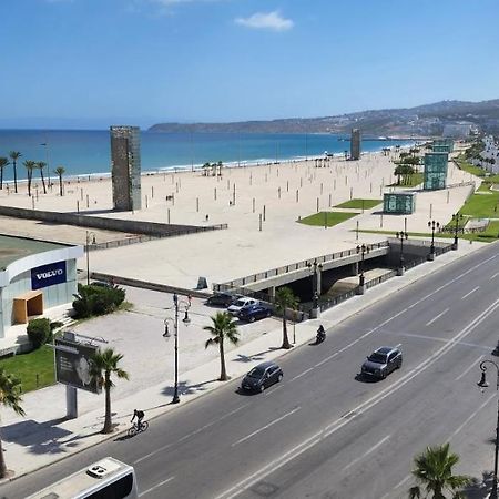 Luxury Beach Apartment With Balcony, Free Wi-Fi & Ac Tangier Exterior photo